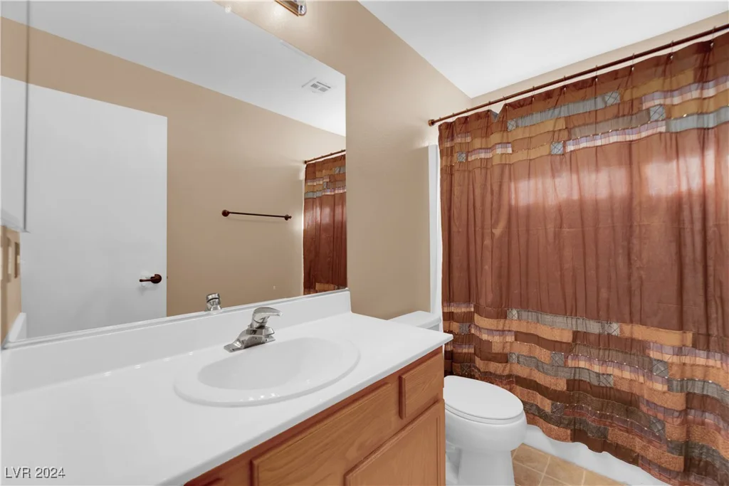 76 La Fiesta, Henderson, NV 89012