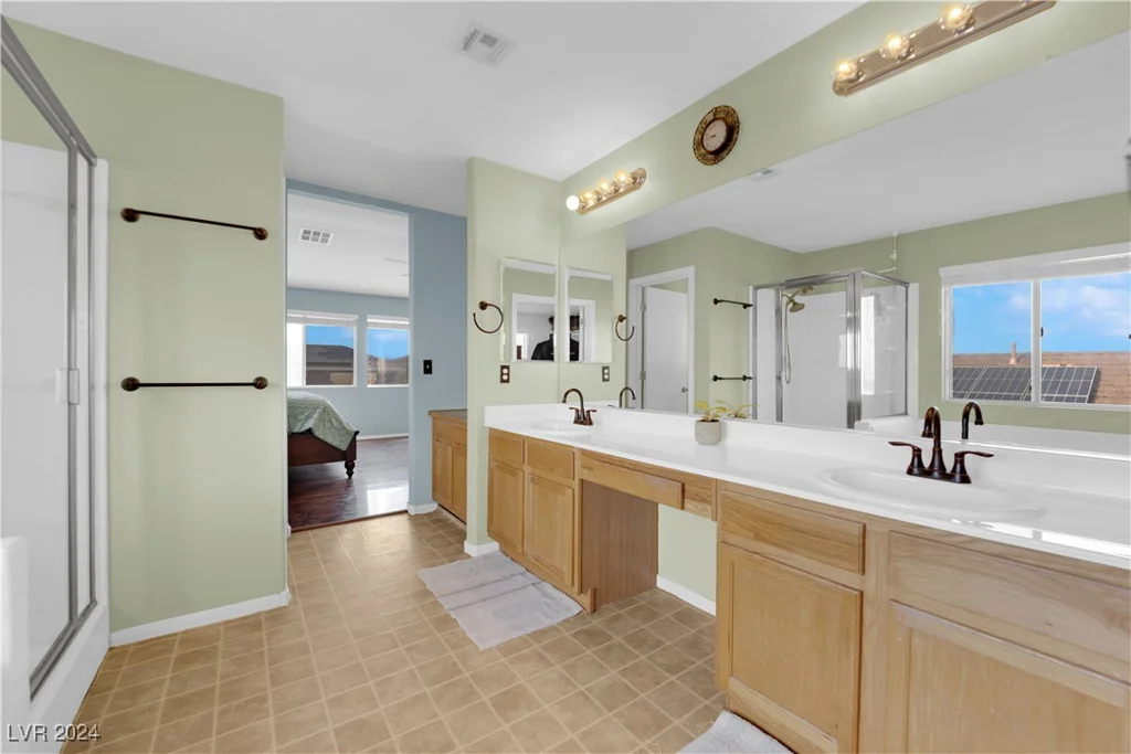 76 La Fiesta, Henderson, NV 89012