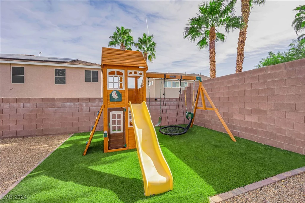 76 La Fiesta, Henderson, NV 89012