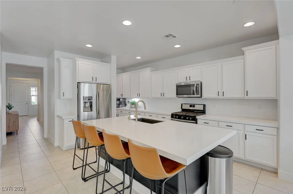 330 Values, Henderson, NV 89011