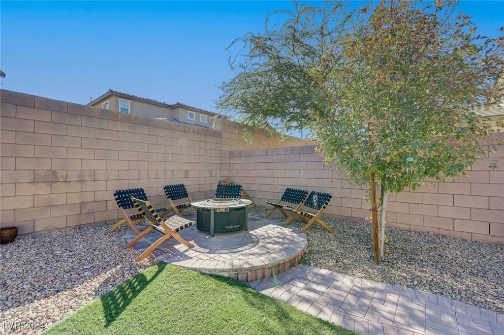 330 Values, Henderson, NV 89011
