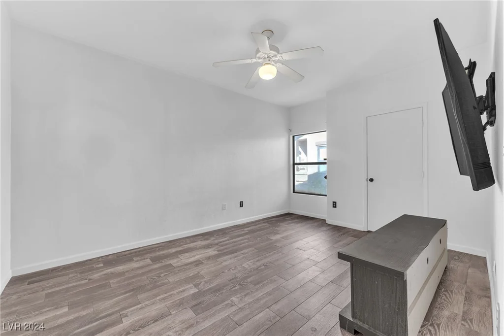 8250 Grand Canyon, Las Vegas, NV 89166