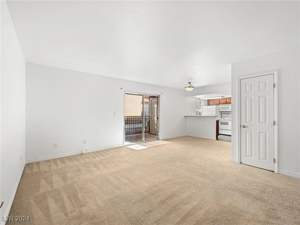 4421 Alexis, Las Vegas, NV 89103