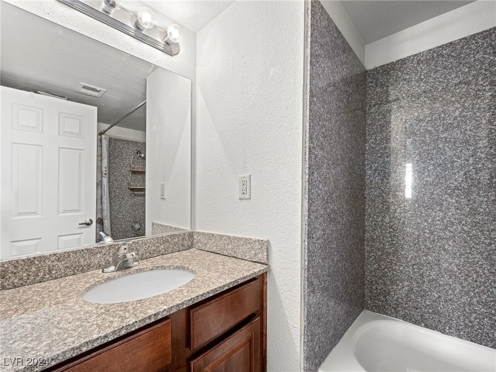 4421 Alexis, Las Vegas, NV 89103