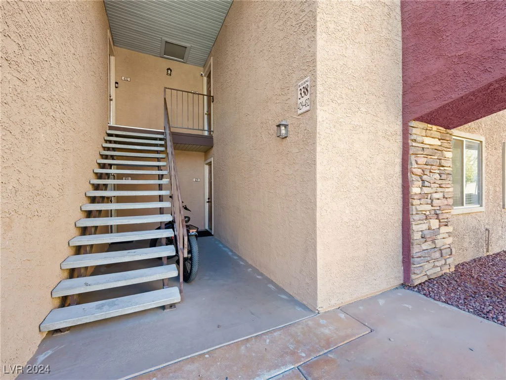 4421 Alexis, Las Vegas, NV 89103