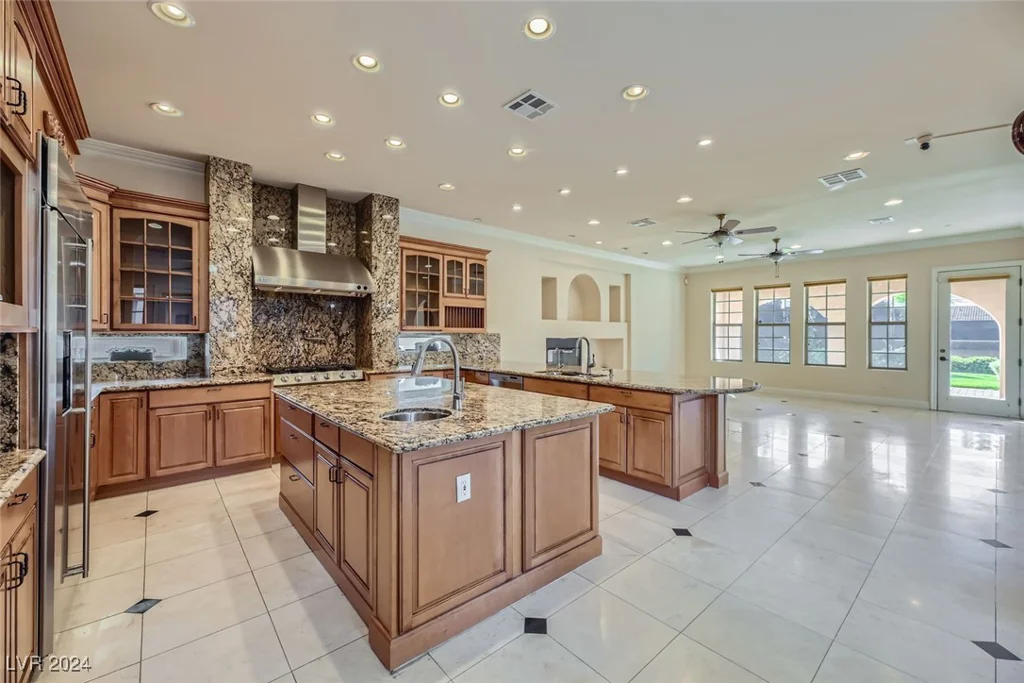 7797 Edna, Las Vegas, NV 89117