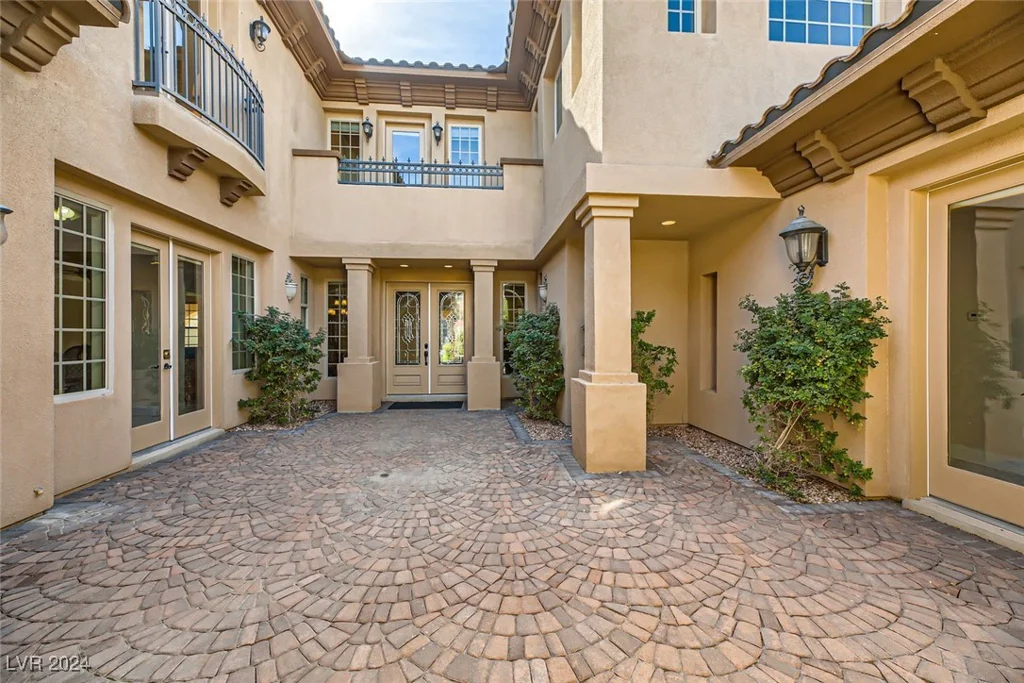 7797 Edna, Las Vegas, NV 89117