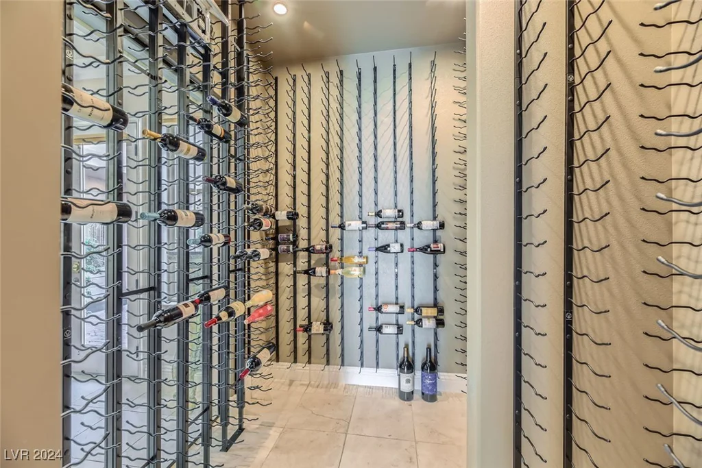 7797 Edna, Las Vegas, NV 89117