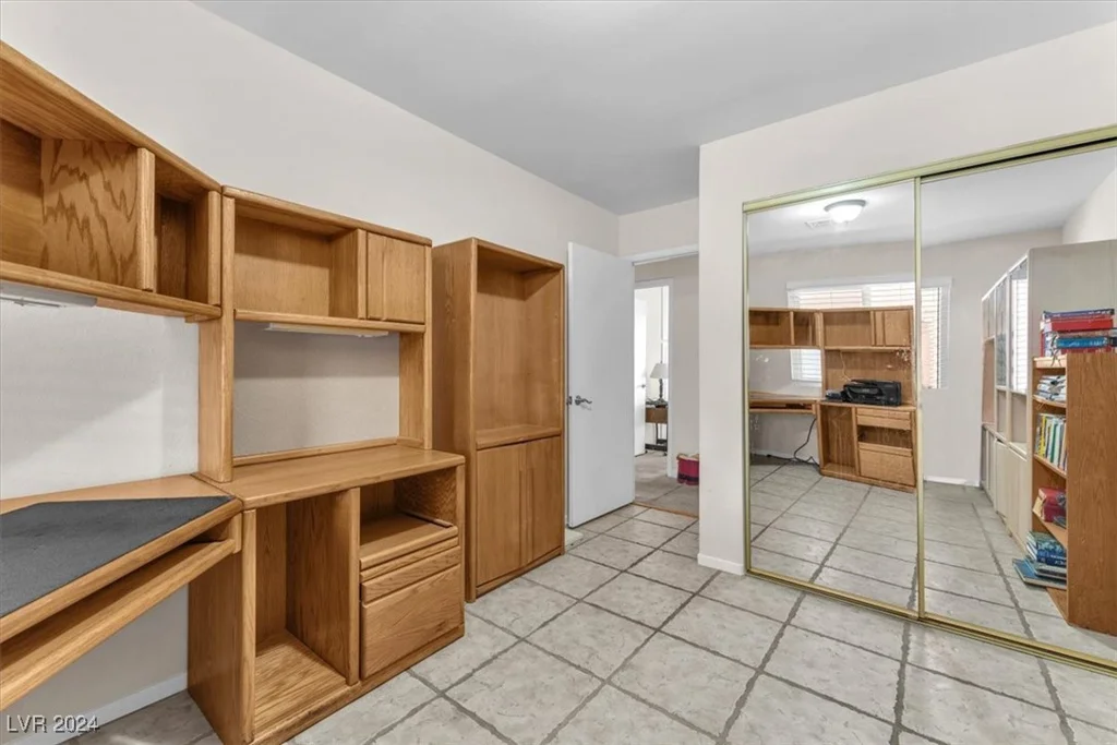 385 Newbury, Henderson, NV 89015