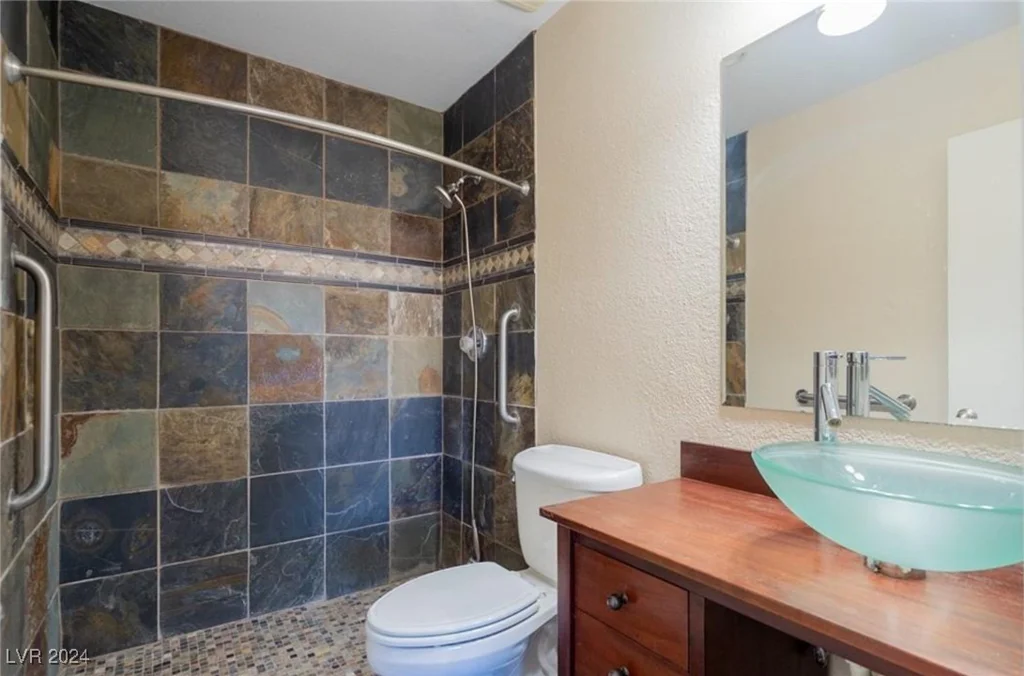 385 Newbury, Henderson, NV 89015