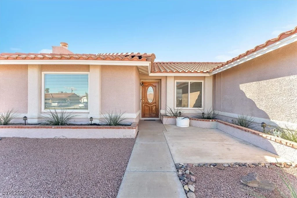 385 Newbury, Henderson, NV 89015