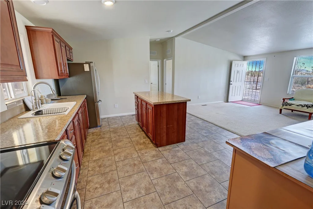 1921 Jeane, Pahrump, NV 89048