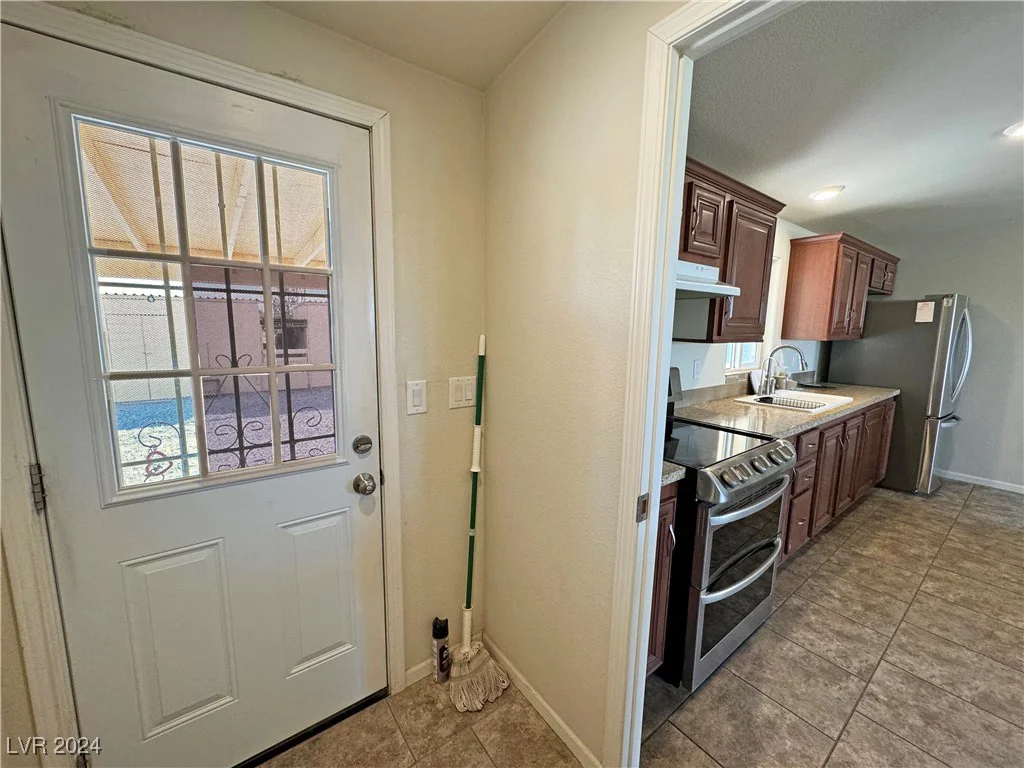 1921 Jeane, Pahrump, NV 89048