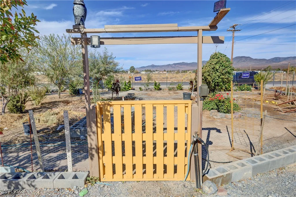 1921 Jeane, Pahrump, NV 89048