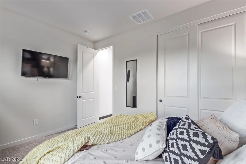 3022 Risen Star, North Las Vegas, NV 89086