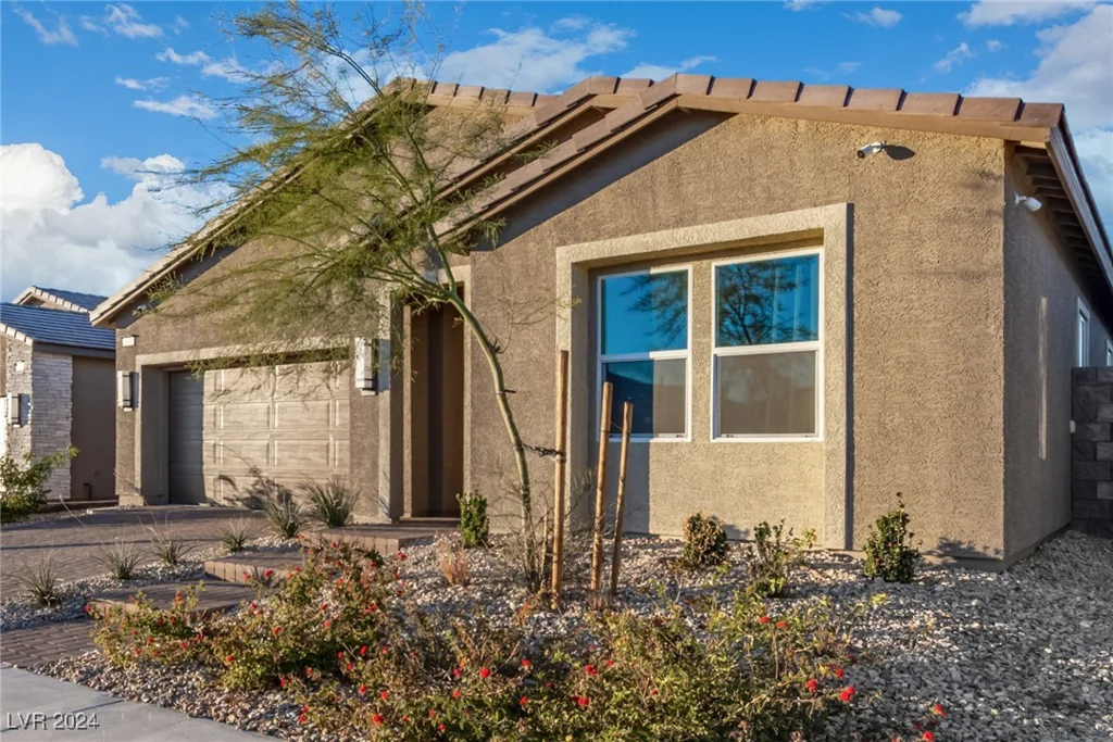 3022 Risen Star, North Las Vegas, NV 89086