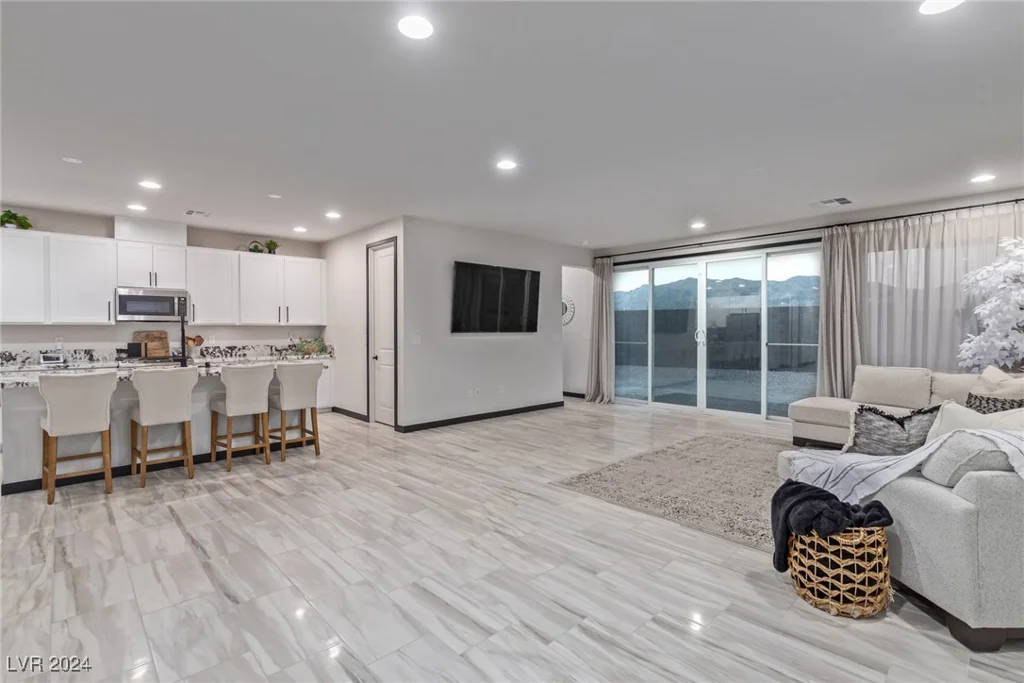 3022 Risen Star, North Las Vegas, NV 89086