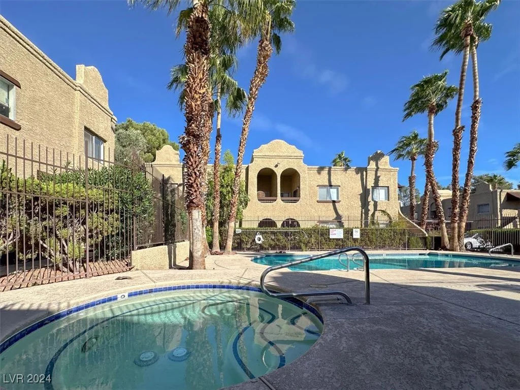 5081 Pioneer, Las Vegas, NV 89146