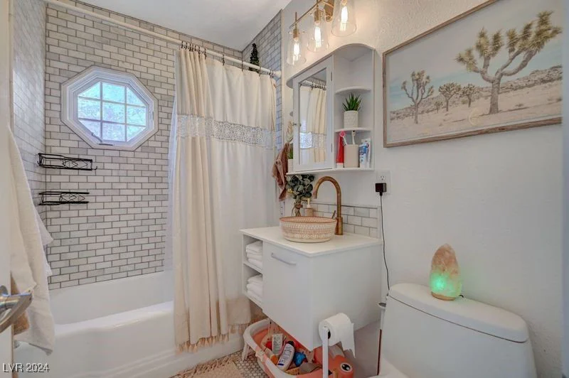 532 5th, Boulder City, NV 89005