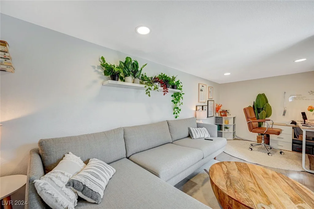 532 5th, Boulder City, NV 89005