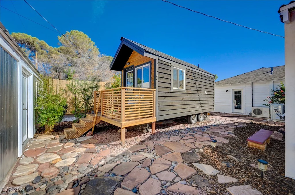 532 5th, Boulder City, NV 89005