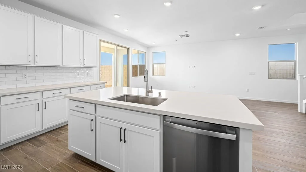 657 Water, Henderson, NV 89015