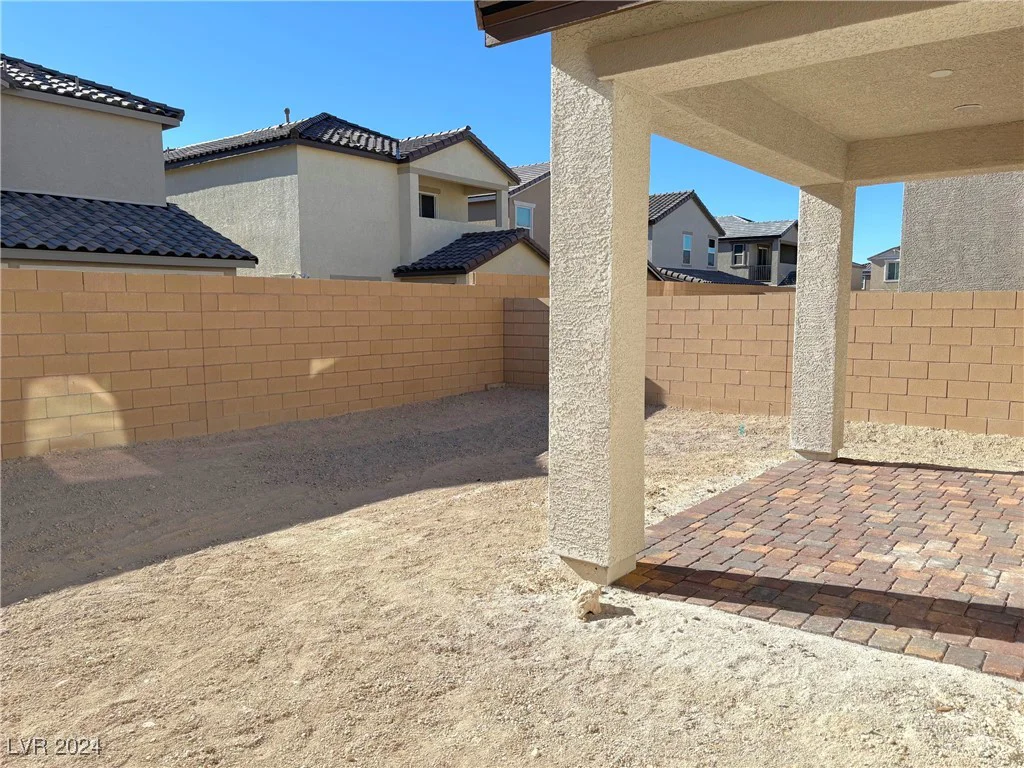 1033 Ferodale, North Las Vegas, NV 89084