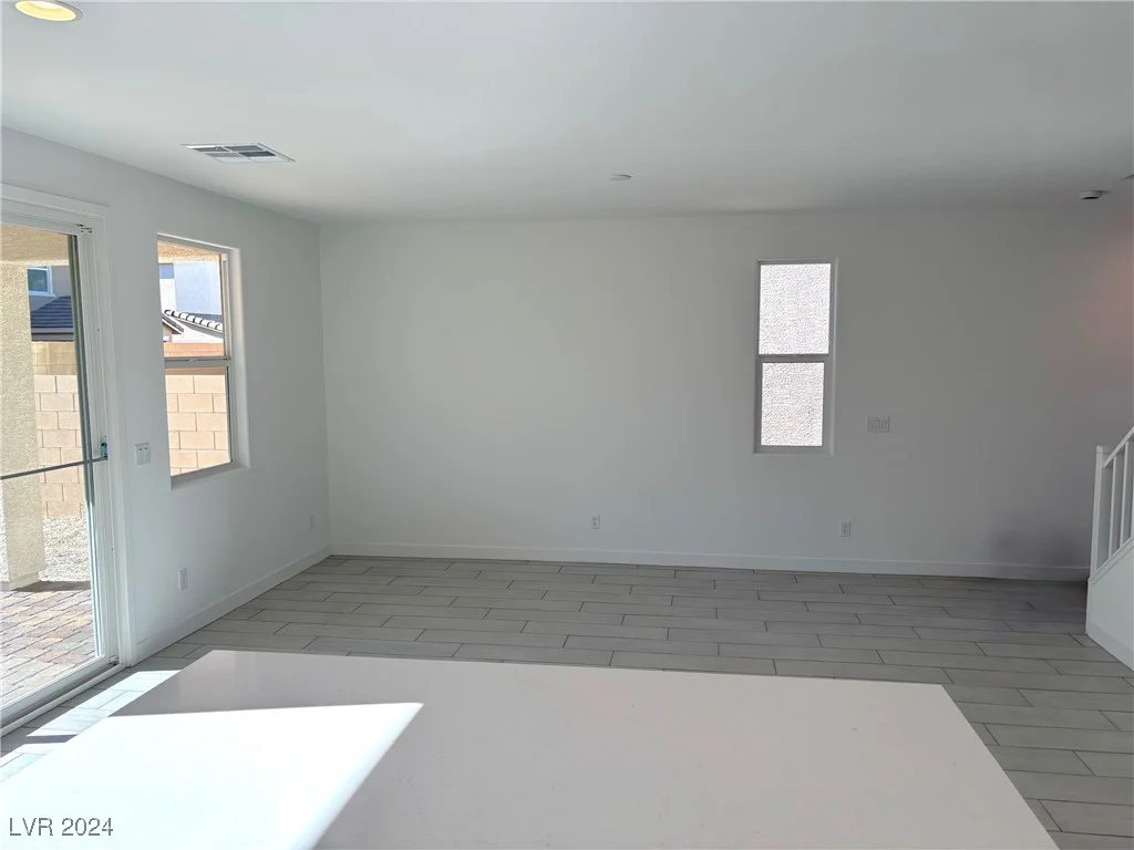 1033 Ferodale, North Las Vegas, NV 89084