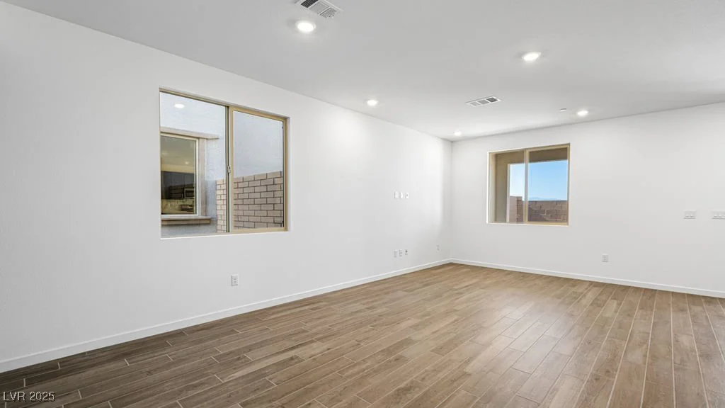 655 Water, Henderson, NV 89015