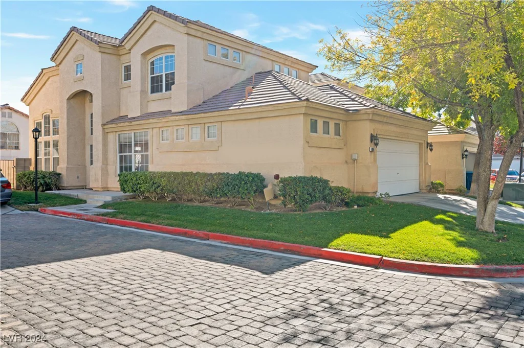8004 Arcadian, Las Vegas, NV 89147