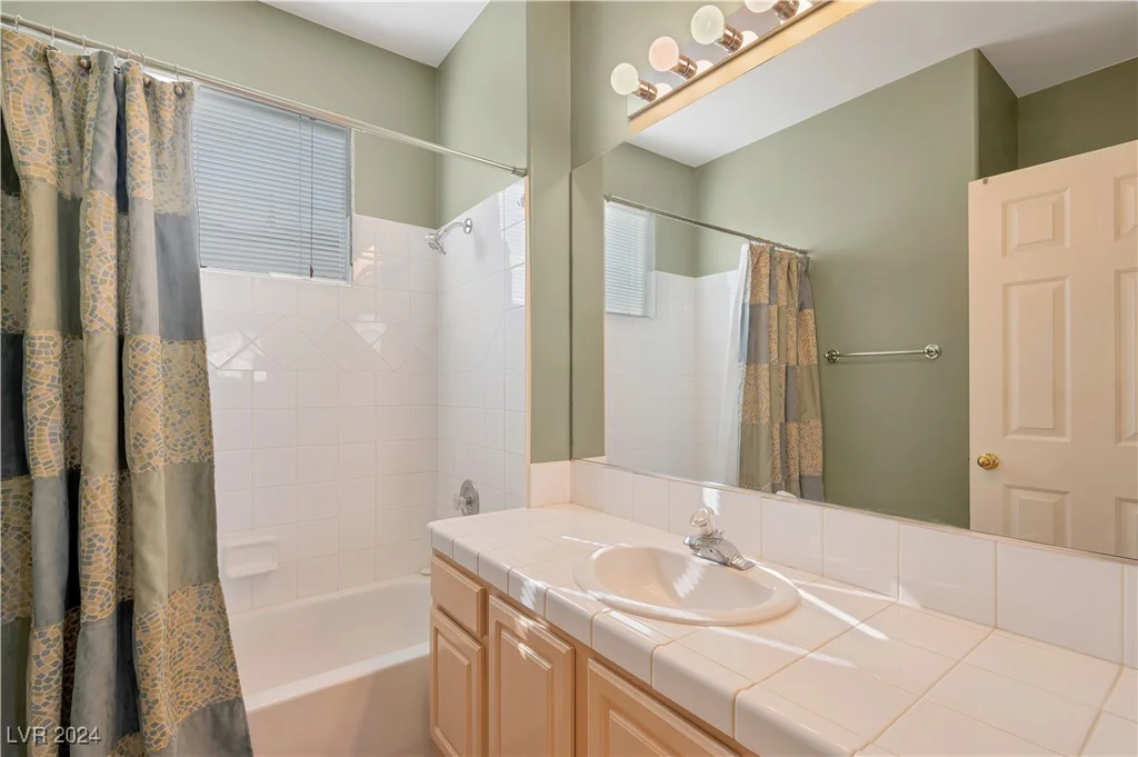 8004 Arcadian, Las Vegas, NV 89147