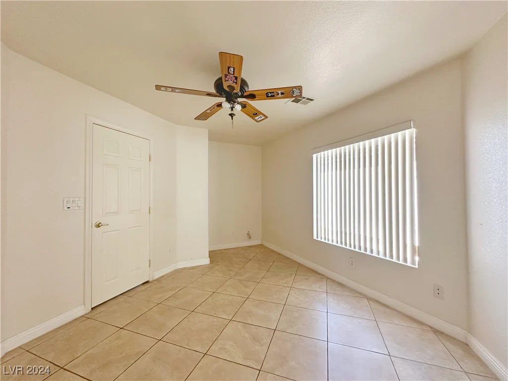 6495 Coldwater Bay, Las Vegas, NV 89122