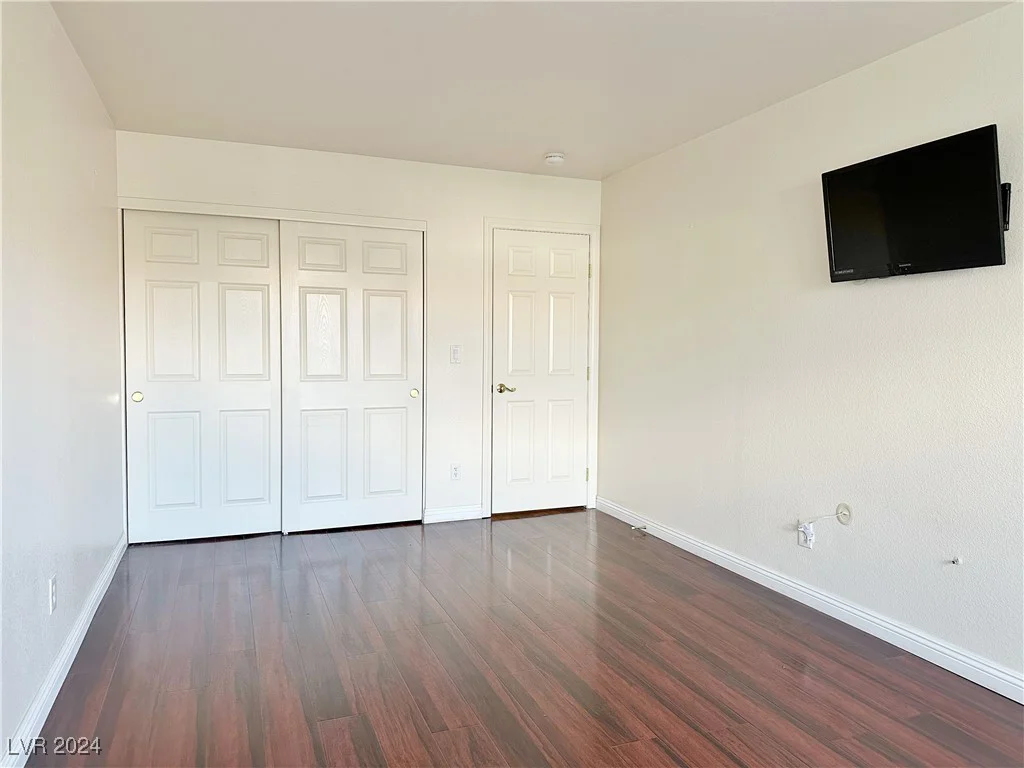 6495 Coldwater Bay, Las Vegas, NV 89122