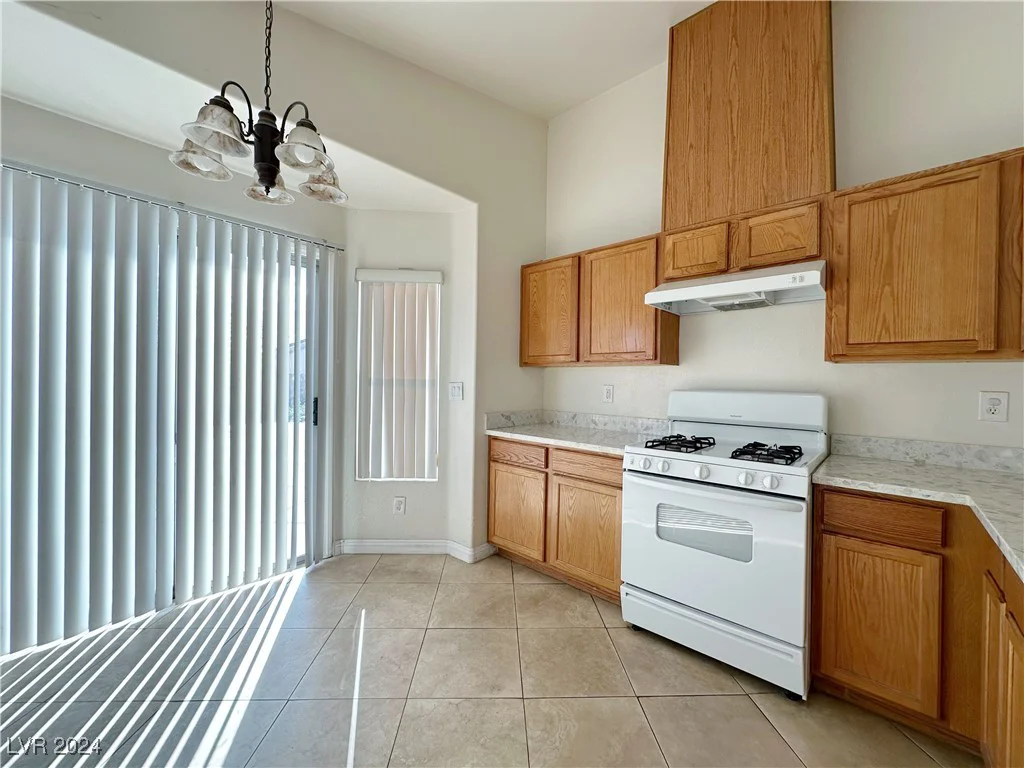 6495 Coldwater Bay, Las Vegas, NV 89122