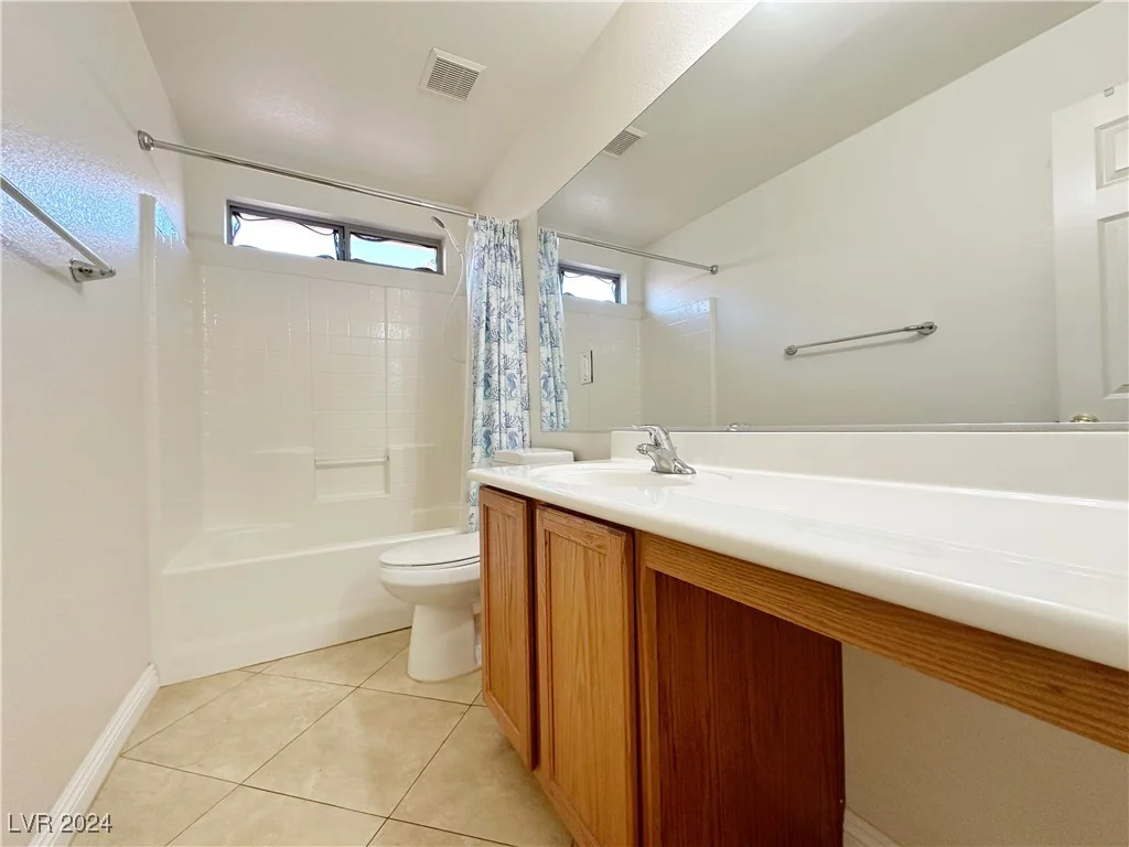 6495 Coldwater Bay, Las Vegas, NV 89122