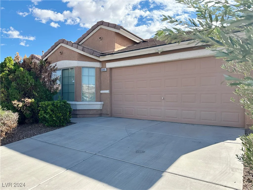 6495 Coldwater Bay, Las Vegas, NV 89122