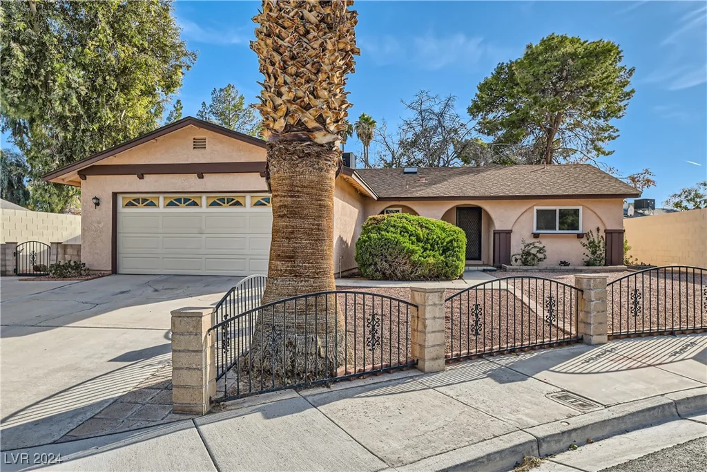 3719 Lorraine, Las Vegas, NV 89120
