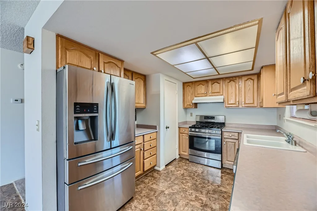 3719 Lorraine, Las Vegas, NV 89120