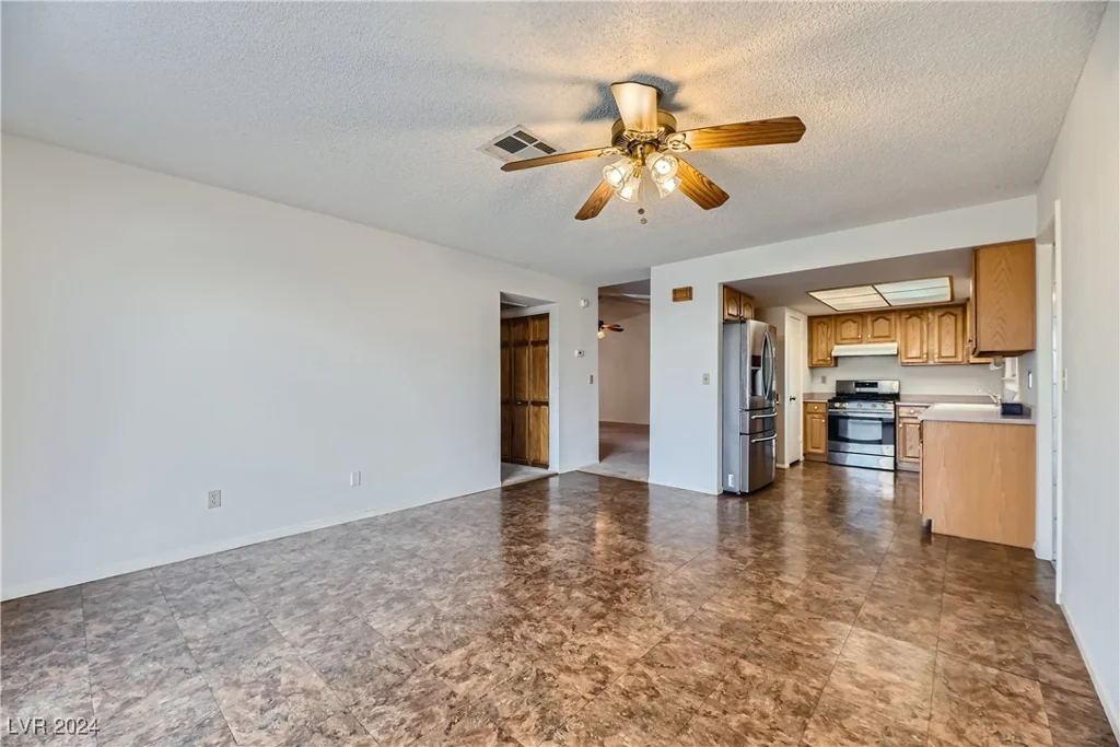 3719 Lorraine, Las Vegas, NV 89120