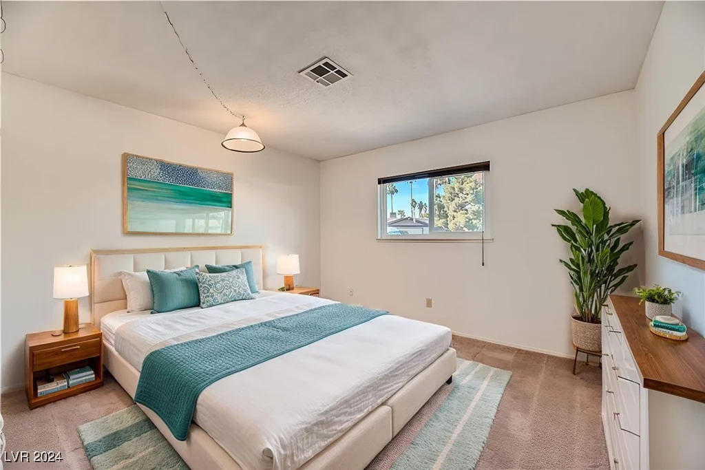 3719 Lorraine, Las Vegas, NV 89120