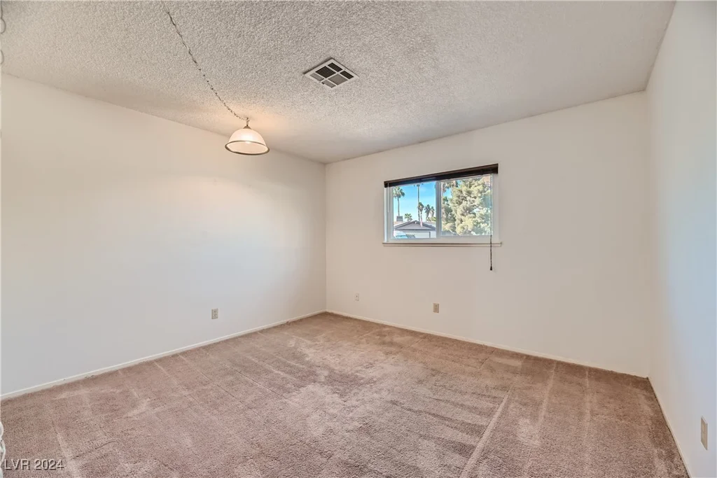 3719 Lorraine, Las Vegas, NV 89120