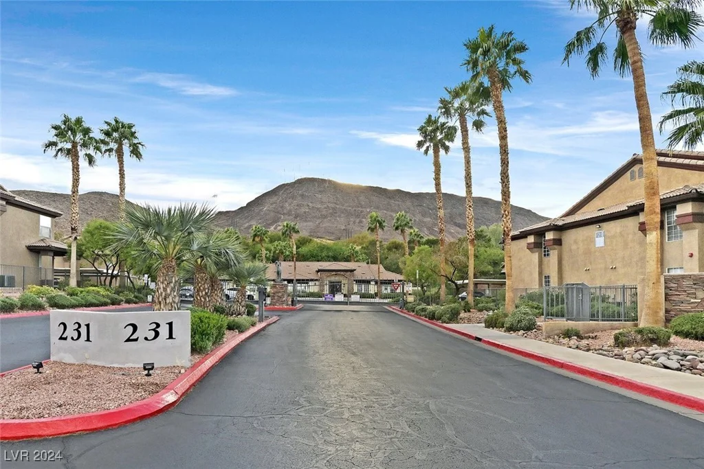 231 Horizon Ridge, Henderson, NV 89012