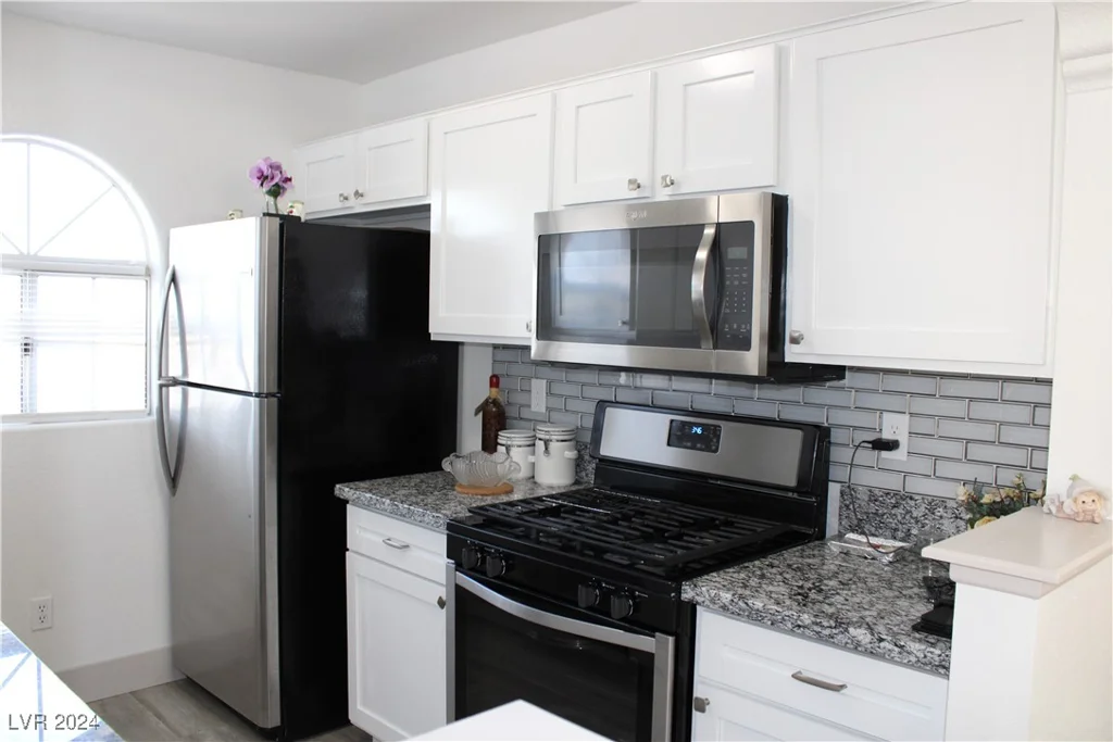 6836 Elm Creek, Las Vegas, NV 89108
