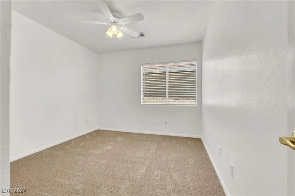 8529 Raindrop Canyon, Las Vegas, NV 89129