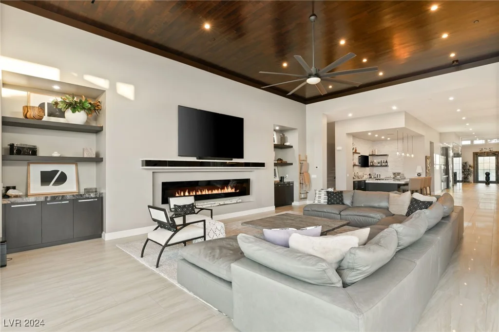 1376 Opal Valley, Henderson, NV 89052