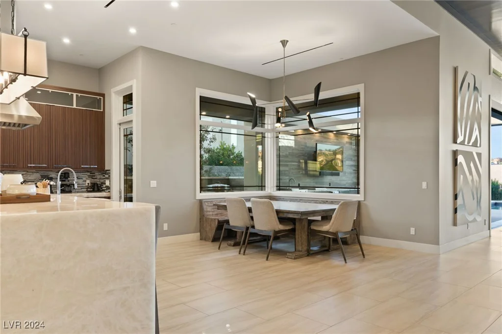 1376 Opal Valley, Henderson, NV 89052