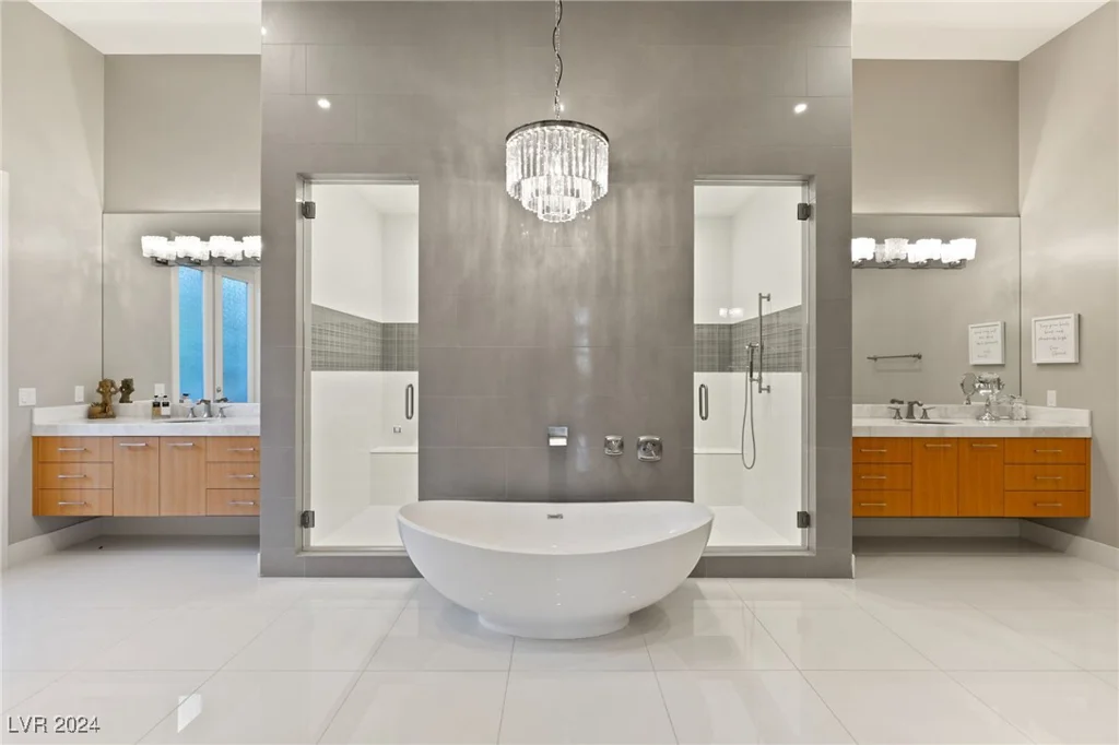1376 Opal Valley, Henderson, NV 89052