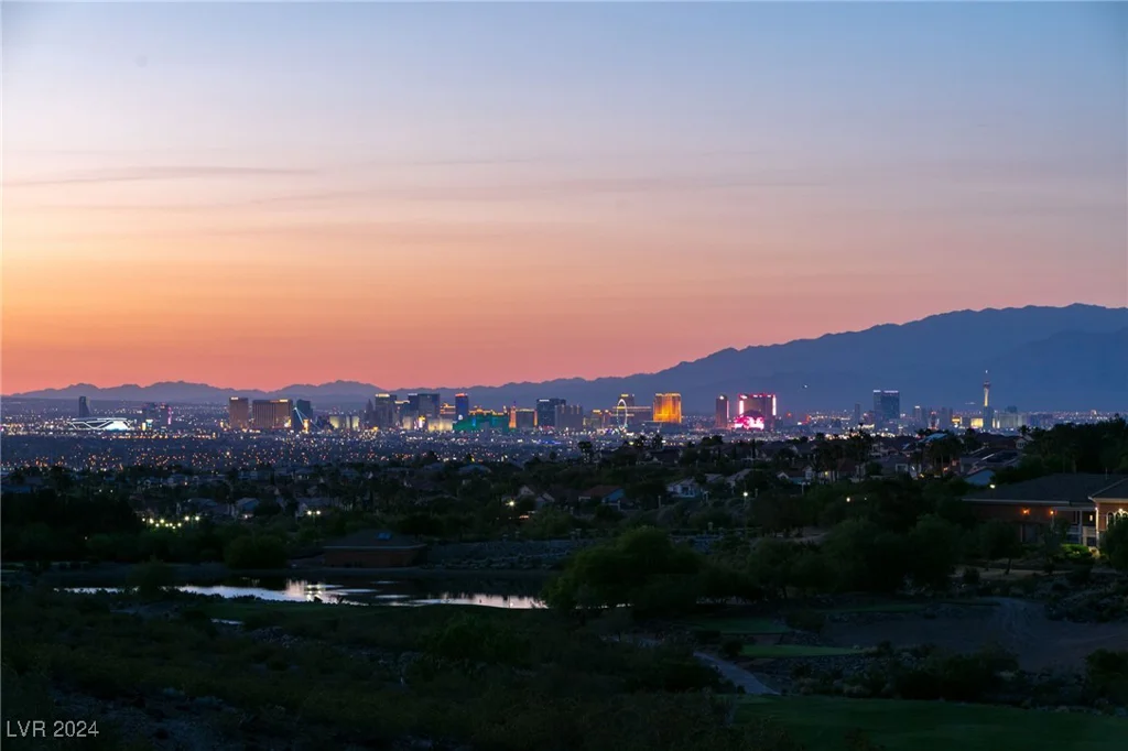 1376 Opal Valley, Henderson, NV 89052
