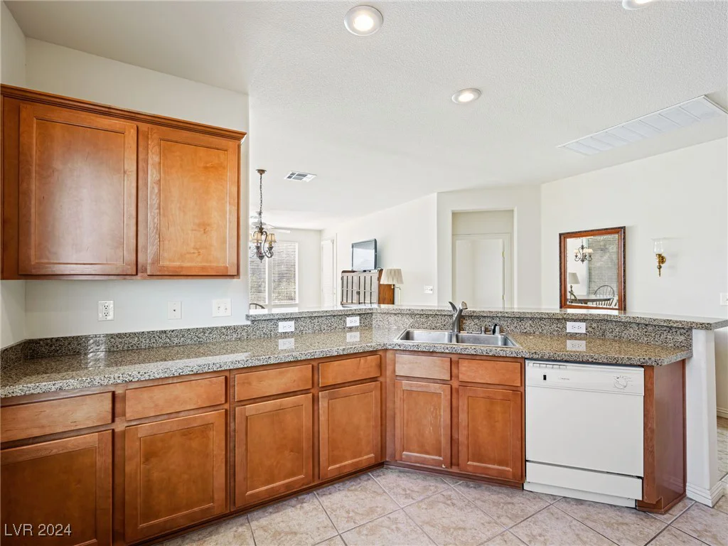 10215 Villa Arceno, Las Vegas, NV 89135