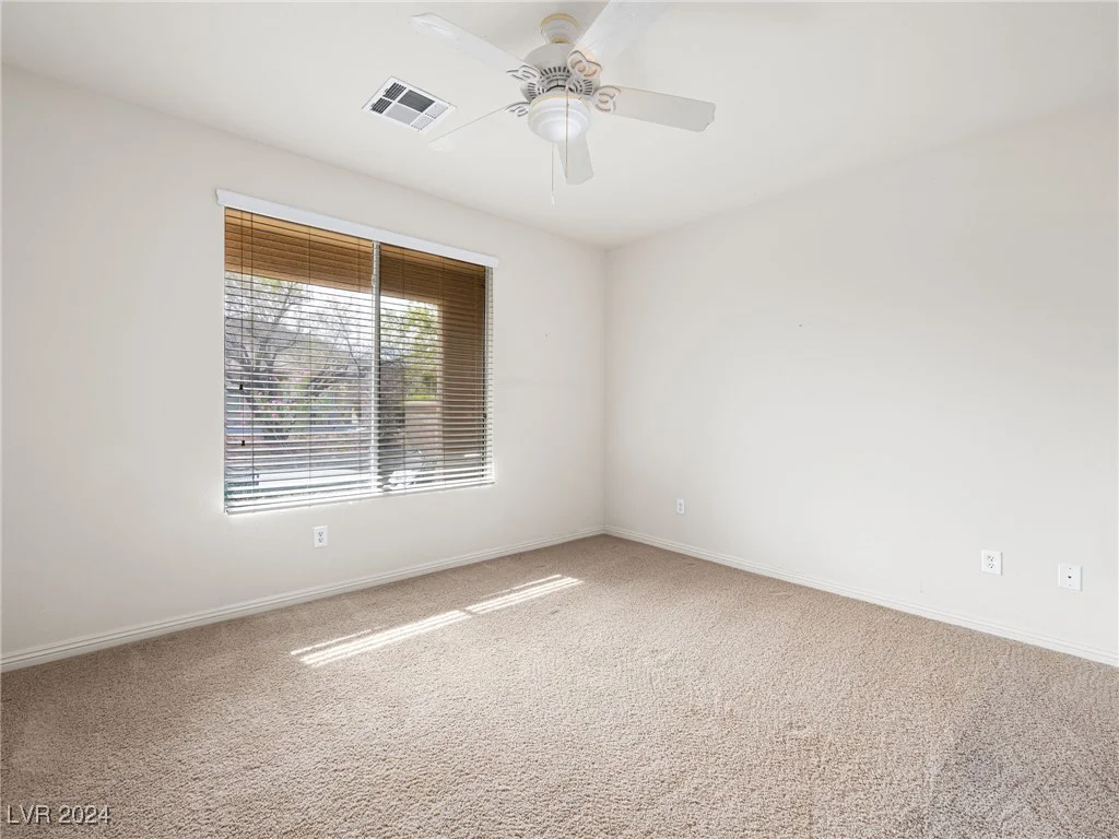 10215 Villa Arceno, Las Vegas, NV 89135